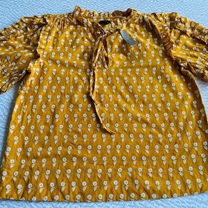 J Crew short sleeve ruffle blouse